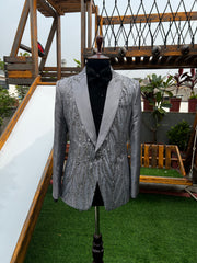 Light grey suit by zuber stylo