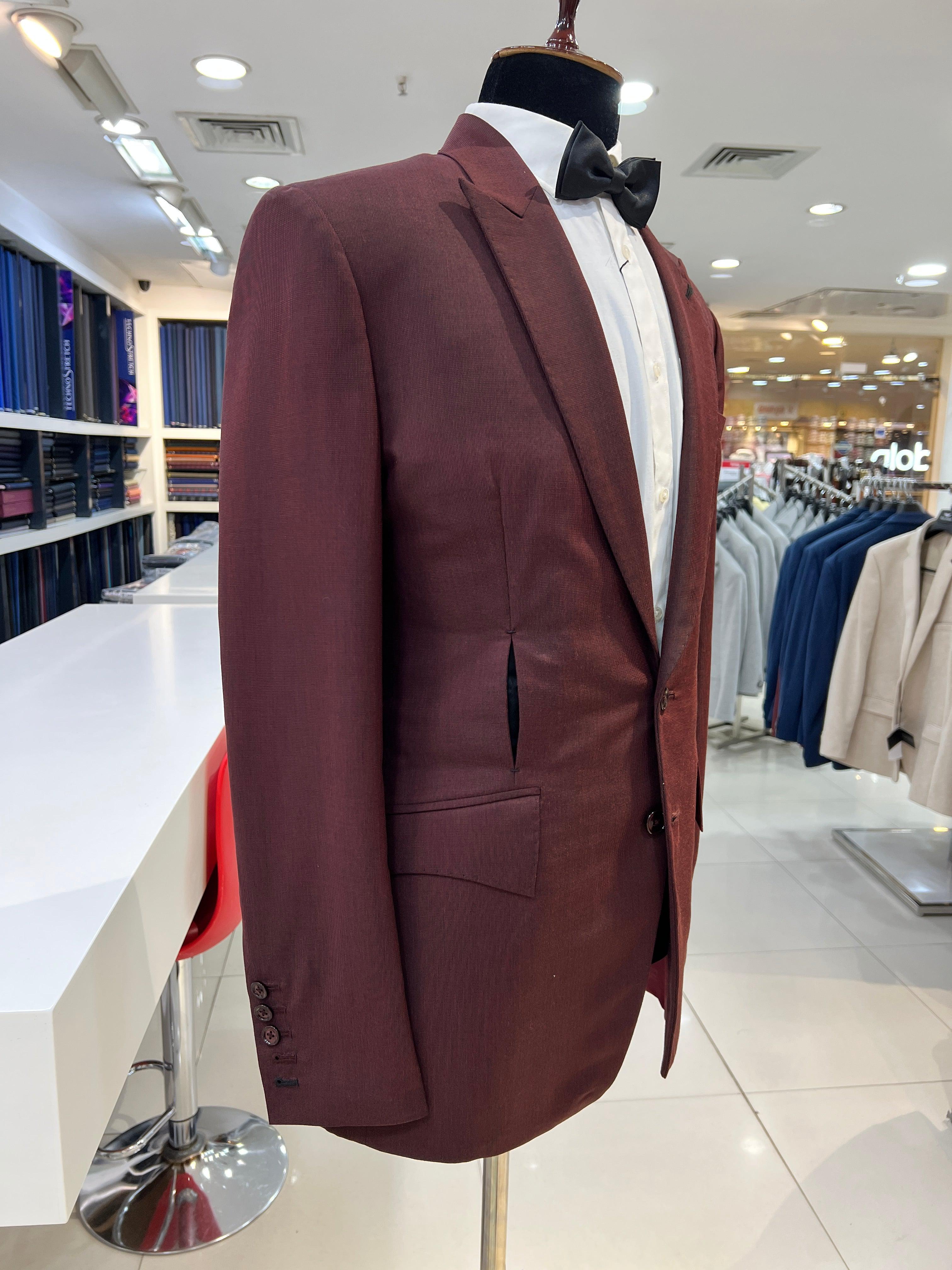 Bespoke suit BY ZUBER STYLO